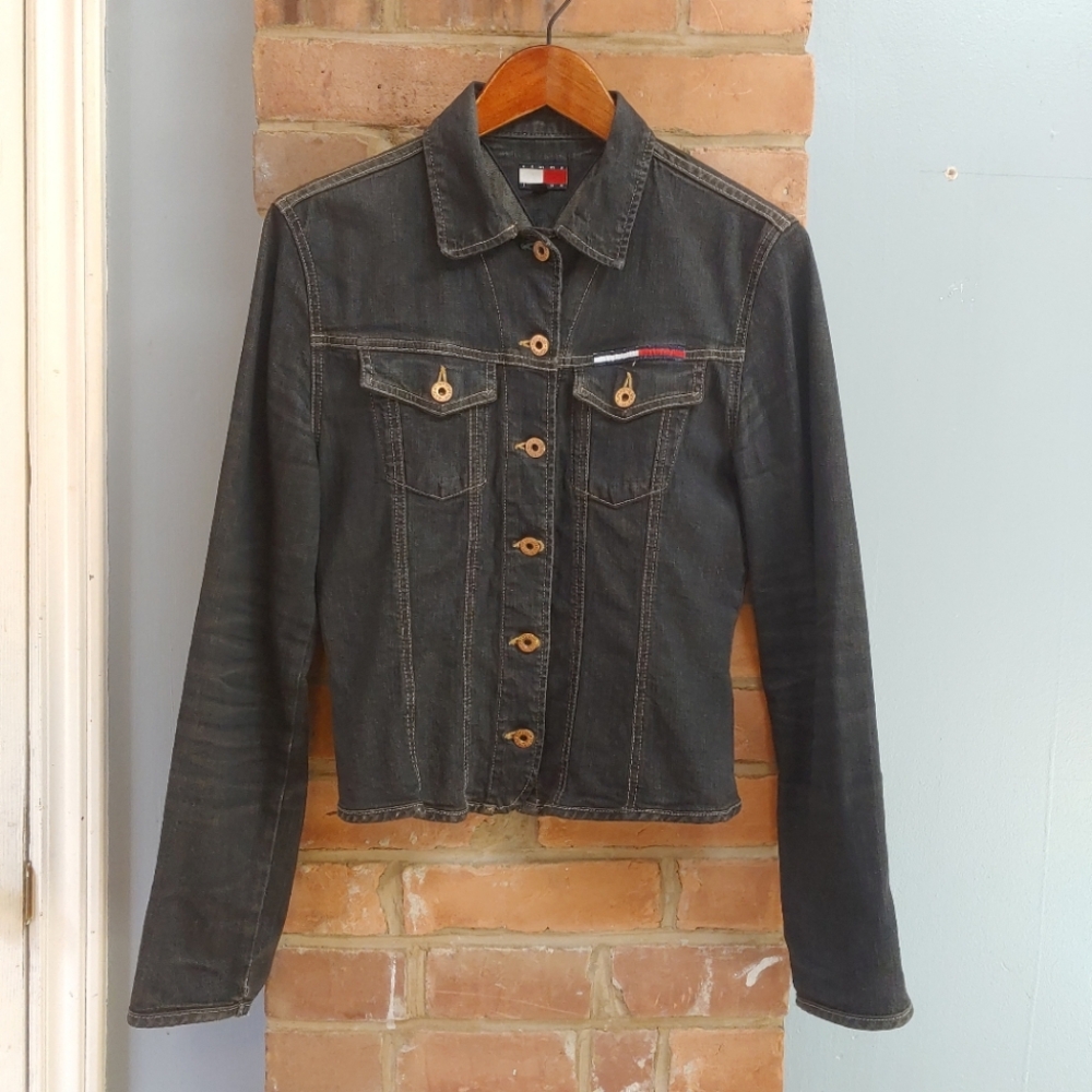 Vintage 90's Tommy Hilfiger denim jacket women's size small, made in Canada 🇨🇦